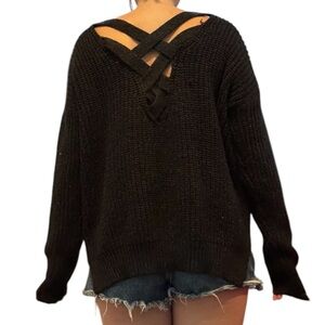 Black Sweater With Back Design